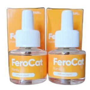 PETLIFEBio 2 pack FeroCat CalmCat Cat "Family" Diffuser Liquid Essence Spray